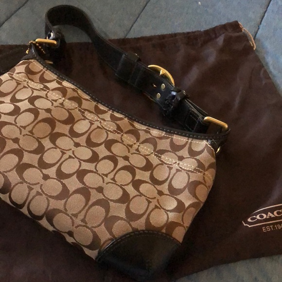 Coach Handbag - Picture 4 of 14